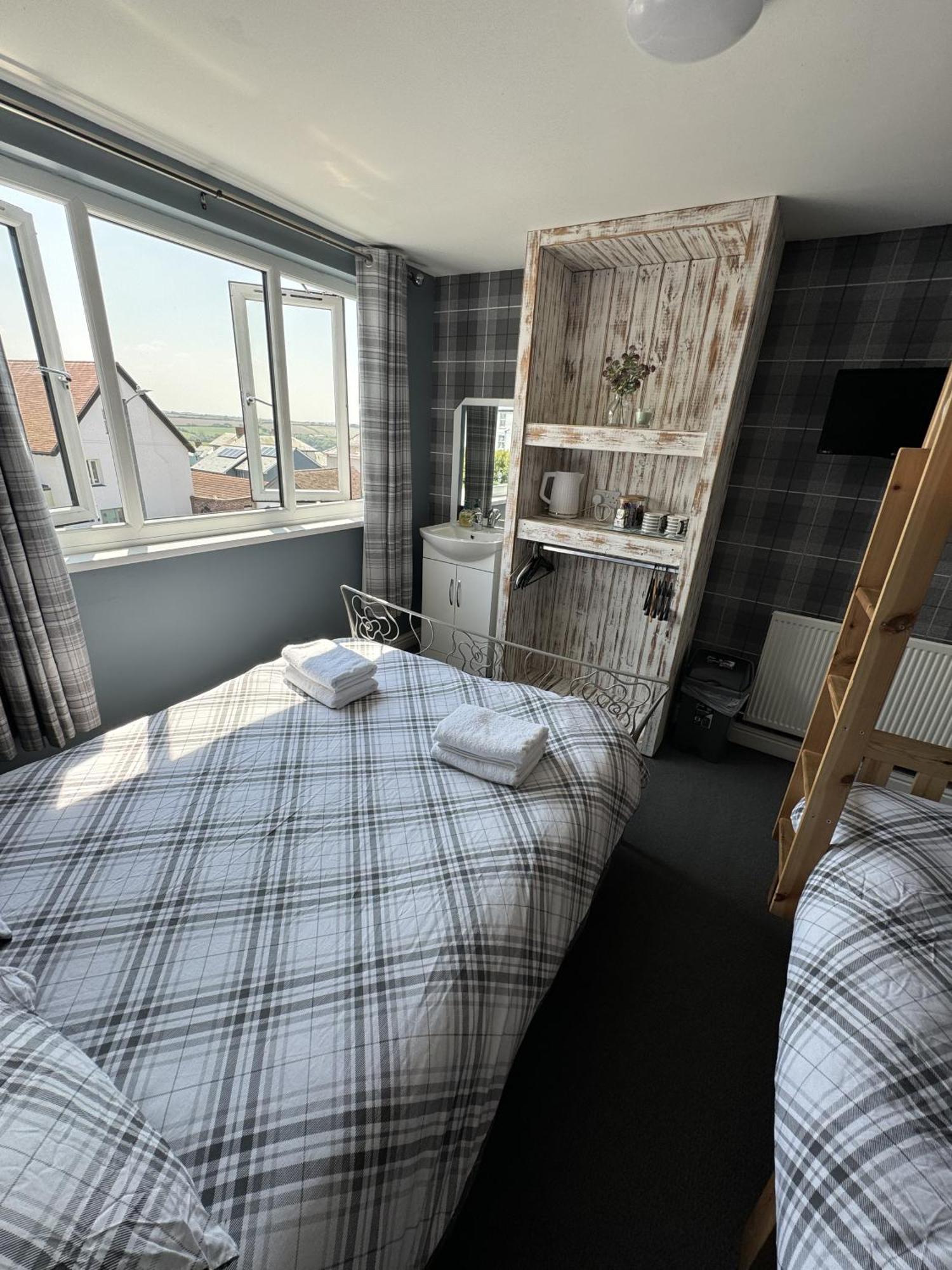 Lodge Shore Newquay (Cornwall)